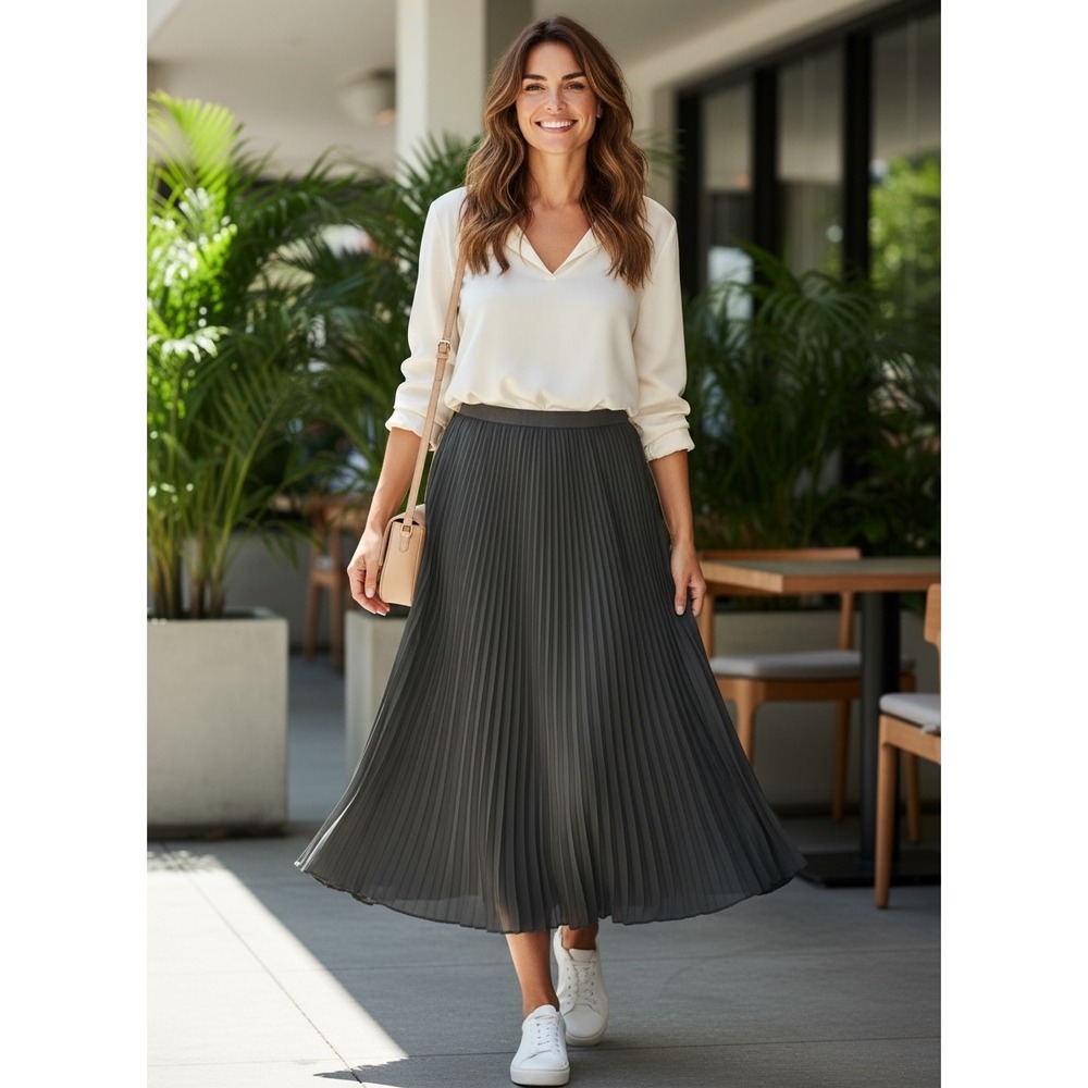 Aritzia Babaton Black‎ Pleated Midi Skirt Accordion Elastic Waist Women Size L